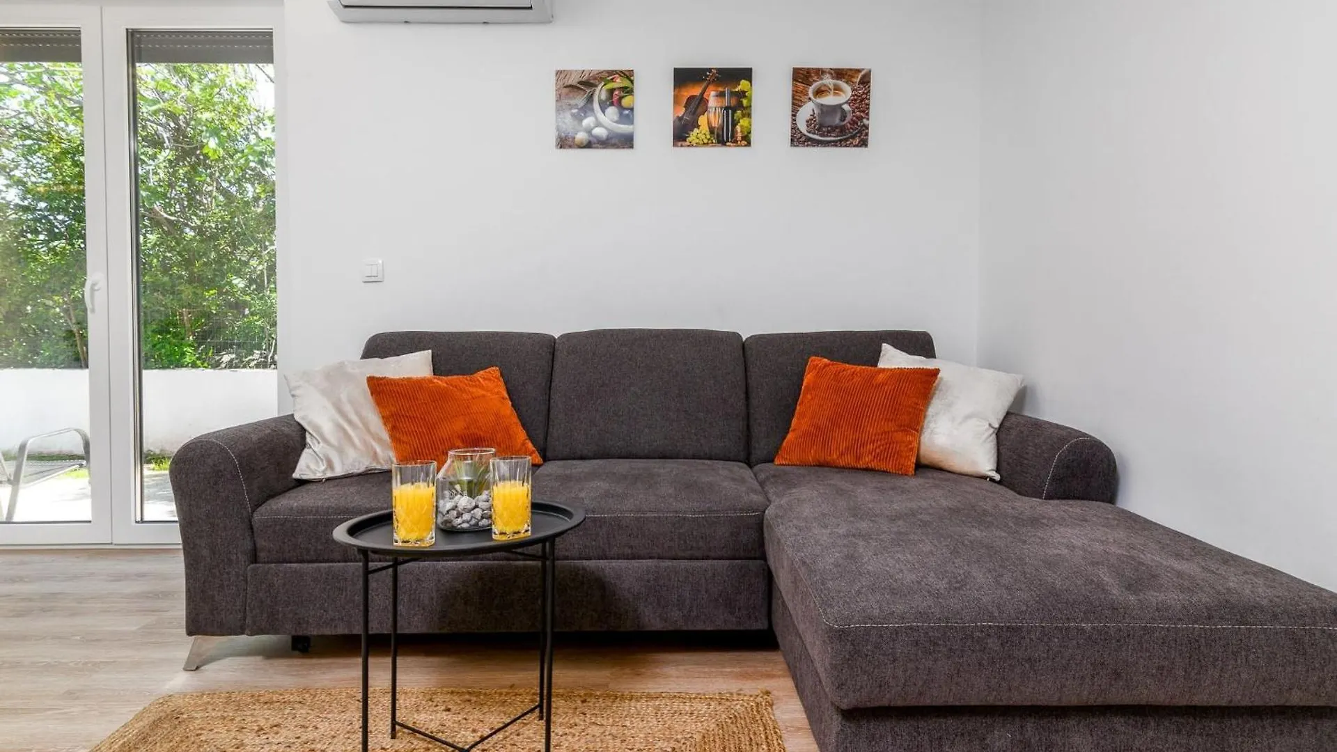 Apartment Graz By Interhome Rovinj