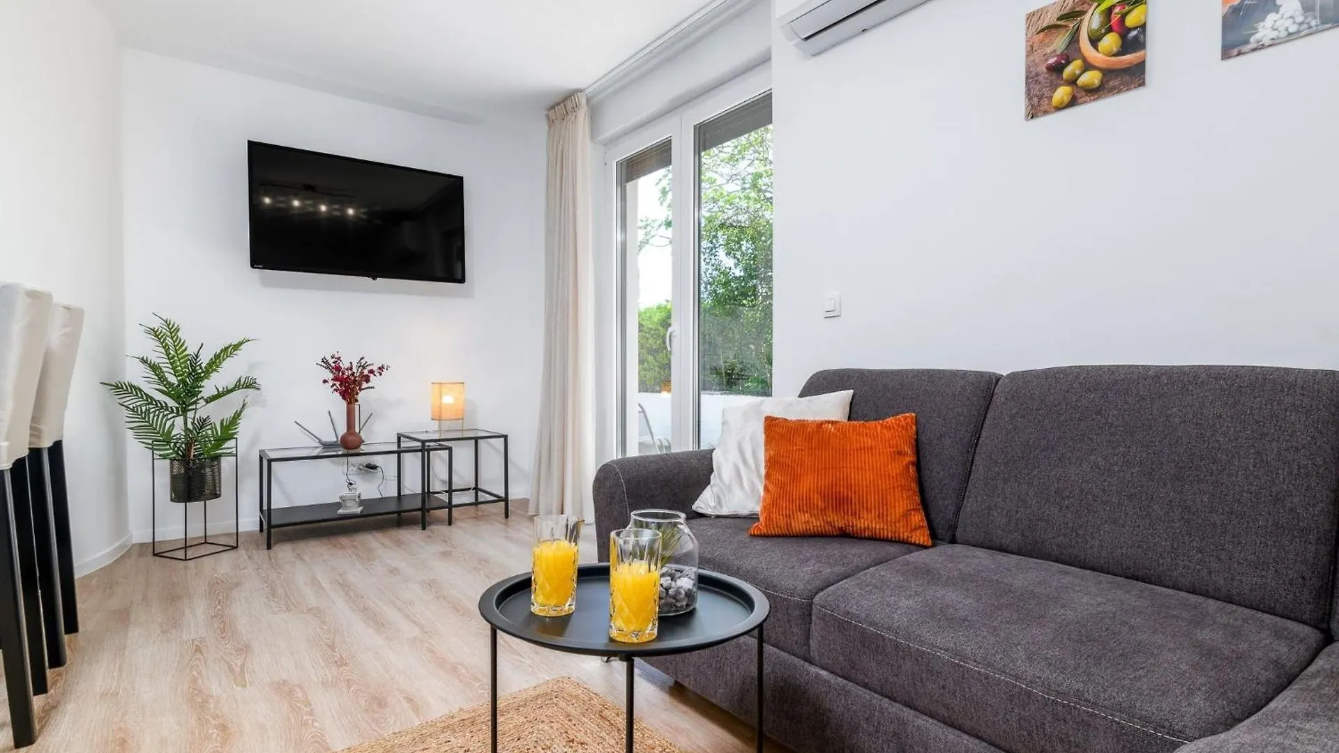 Apartment Graz By Interhome روفينج